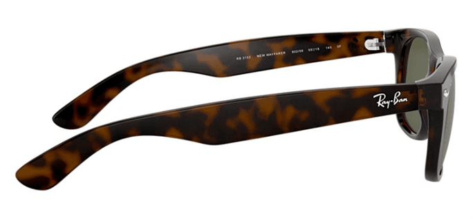 【現行】 Ray-Ban New Wayfarer Sunglasses Ray-Ban - New Wayfarer Classic Polarized Sunglasses Military
