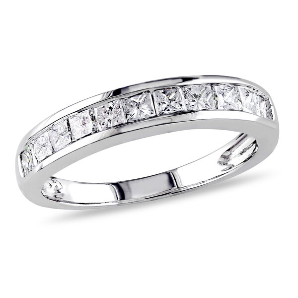 Bridal Collection - 3/4 CT TW Channel Set Princess Cut Diamond ...