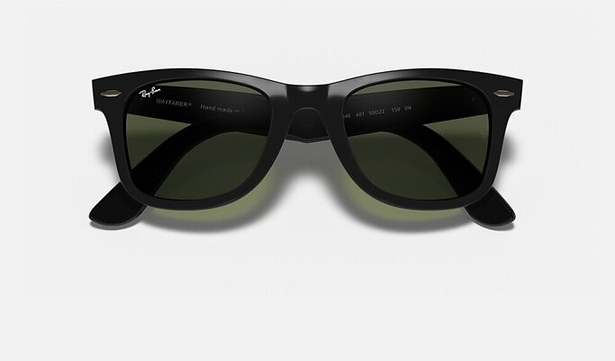 Ray-Ban - RB4340 Wayfarer Ease Polarized Sunglasses - Military