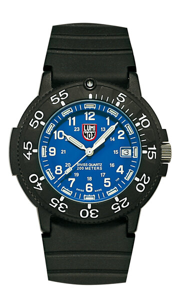 luminox original navy seal 3000 series