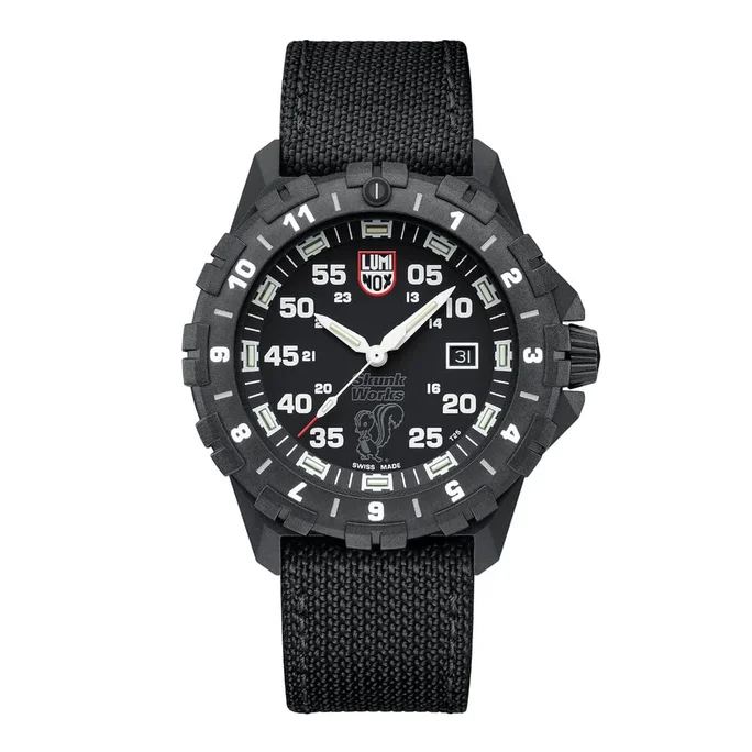 Luminox - Men's 44mm F-117 Nighthawk x Skunk Works 6440 Series Luminox - Men's 44mm F-117 Nighthawk x Skunk Works 6440 Series