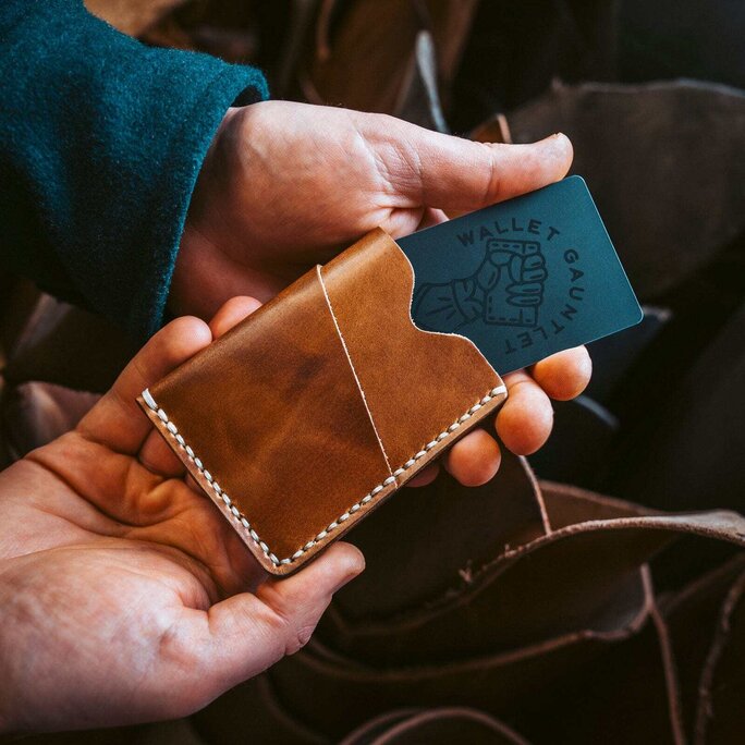 Popov Leather - Wallet Gauntlet - RFID Blocking Card - Military & First  Responder Discounts | GOVX