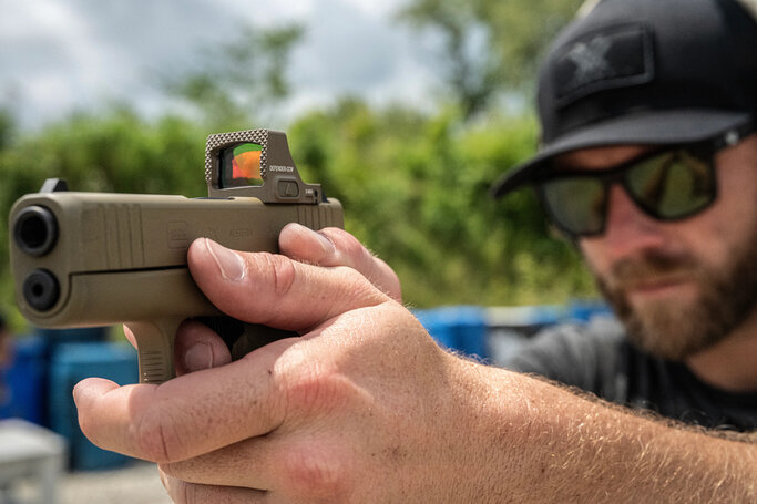 Vortex Optics - Defender-CCW™ 3 MOA Micro Red Dot - Military